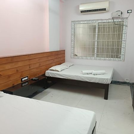 Sgs Residency Vila Tirupati Exterior foto