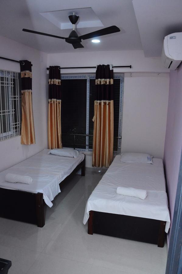 Sgs Residency Vila Tirupati Exterior foto